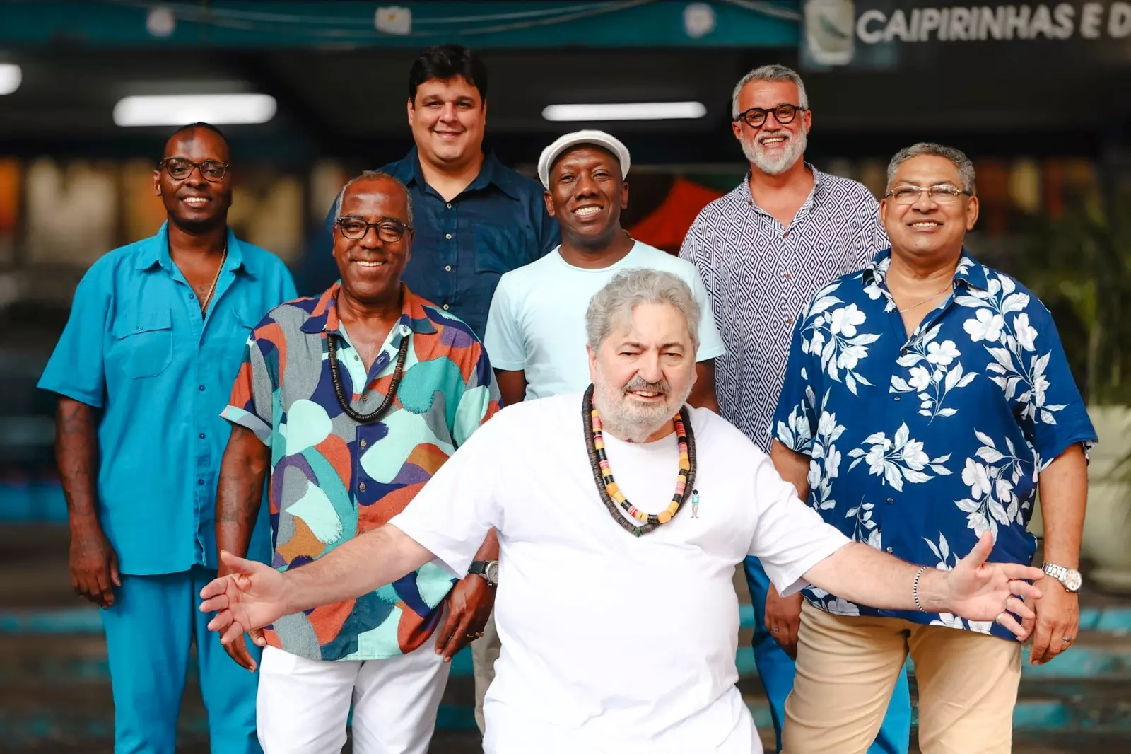Moacyr Luz e Samba do Trabalhador fazem show neste sábado(26), no Casarão do Firmino